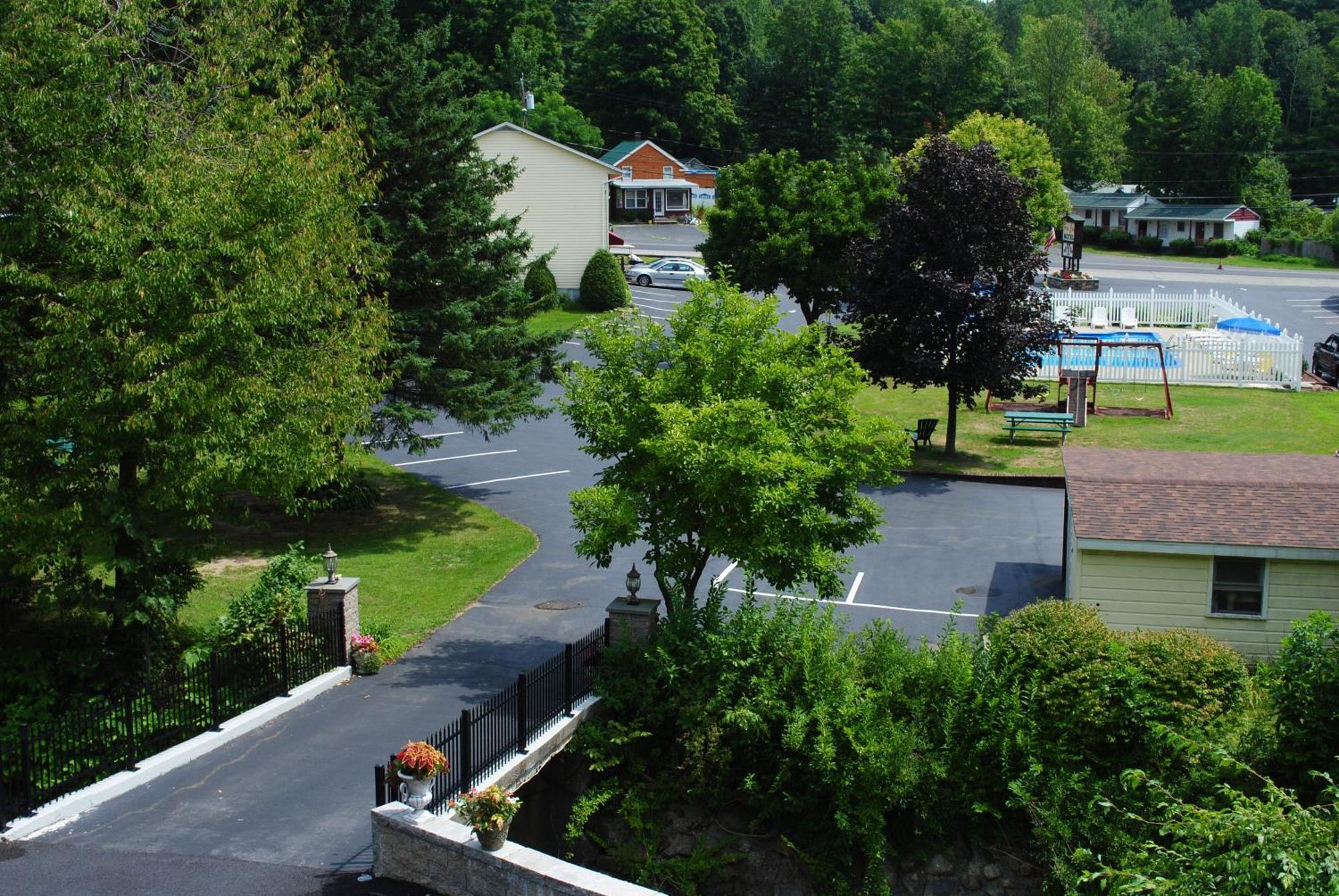 Fran Cove Motel Lake George Kültér fotó