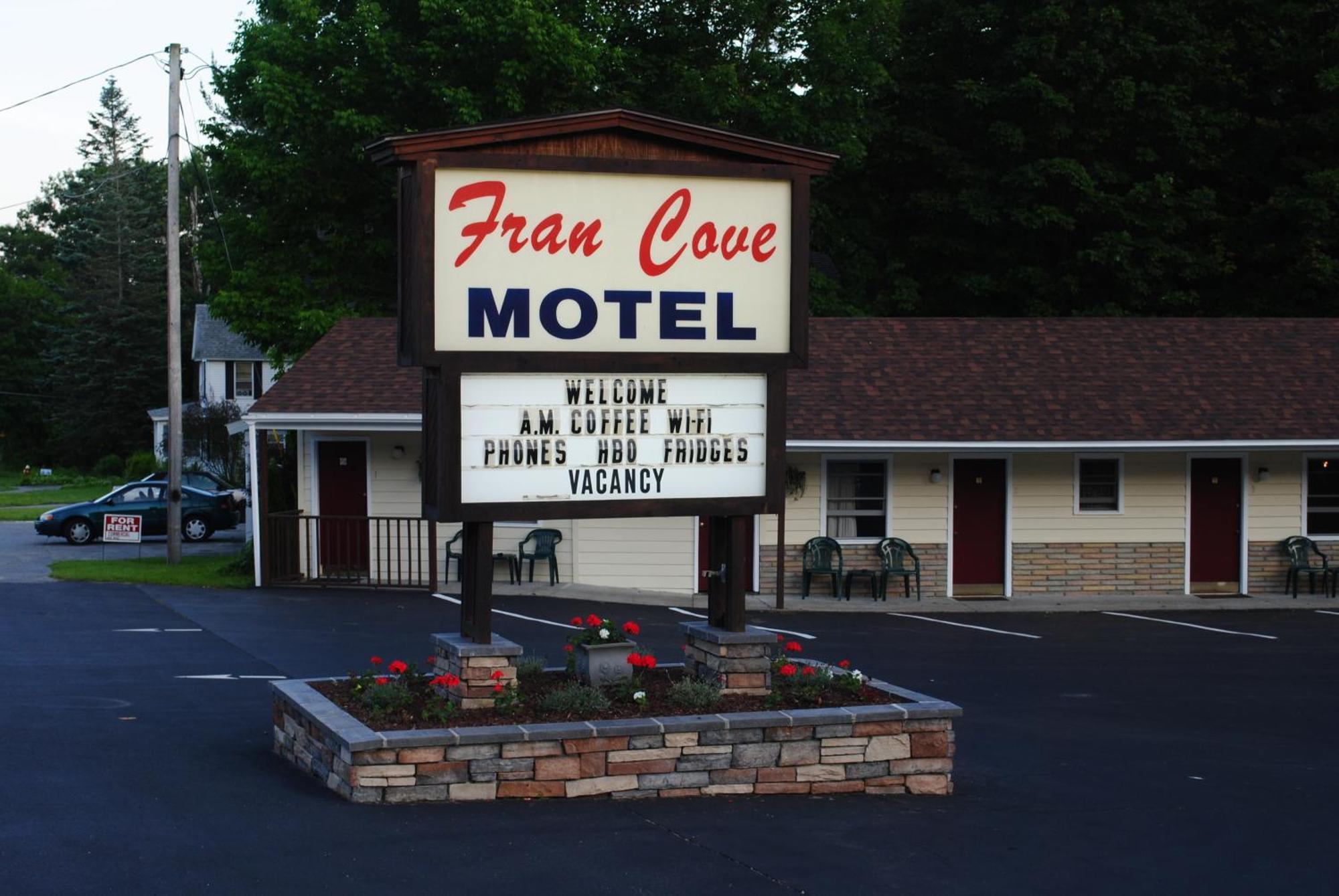 Fran Cove Motel Lake George Kültér fotó