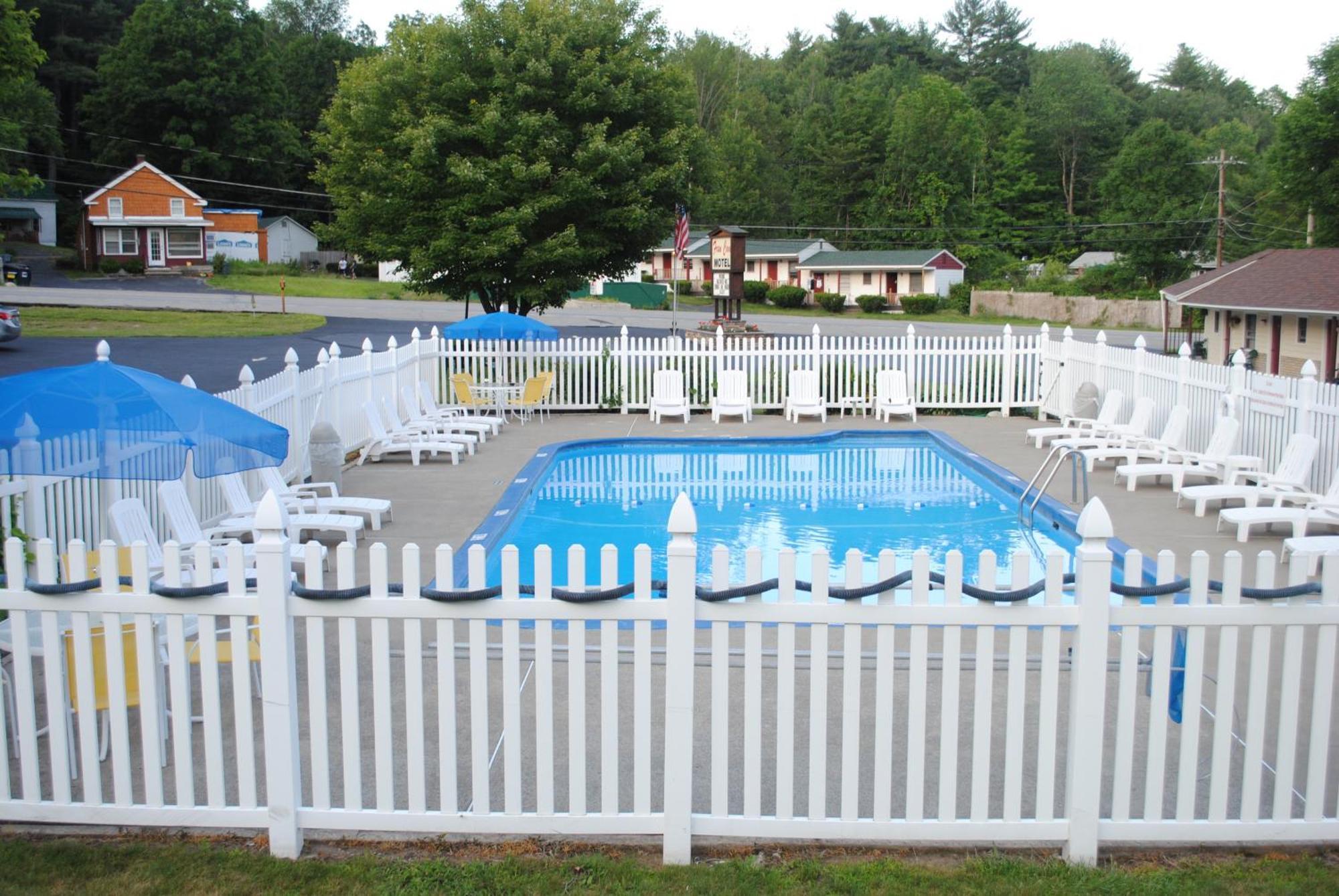 Fran Cove Motel Lake George Kültér fotó