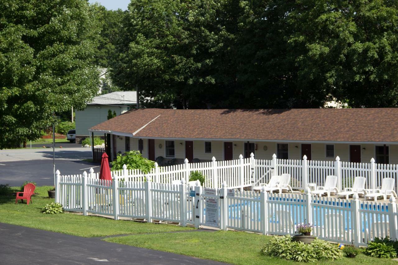 Fran Cove Motel Lake George Kültér fotó